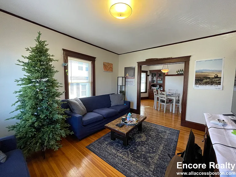 56 Hobson St #2 — Photo 6