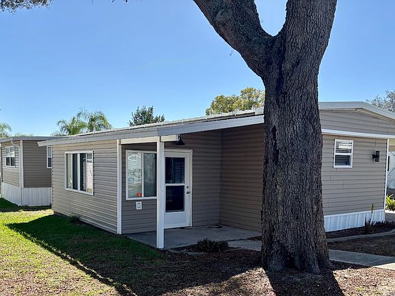 2nd image of 2732 Melon Ln