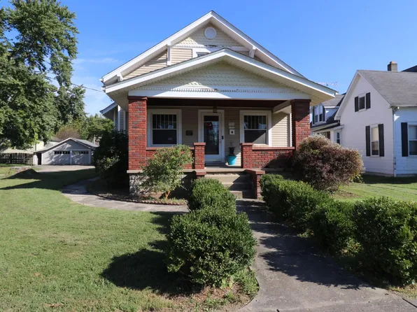 526 Western Ave, Batesville, IN 47006