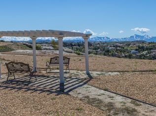 7115 Golden Vale Dr, Riverside, CA 92506