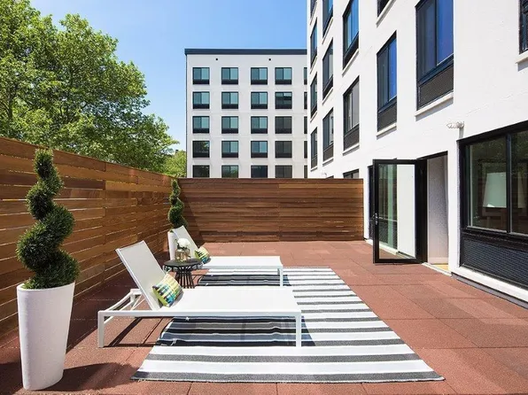 504 Myrtle Avenue image 1 of 16
