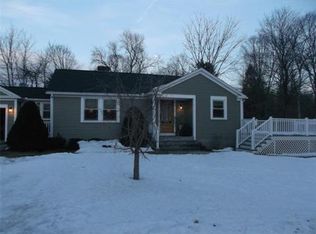 44 Springfield St, Wilbraham, MA 01095