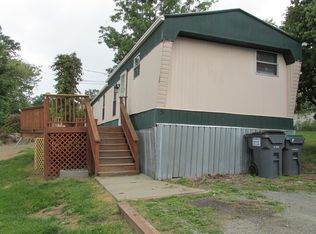 5 Gail Myra Ln, Middletown, NY 10940