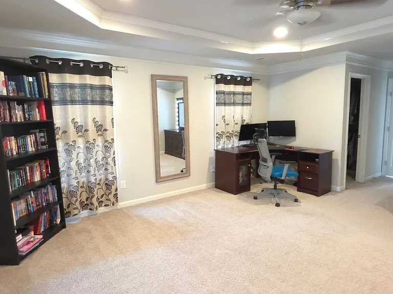 4358 Mantova Dr — Photo 8