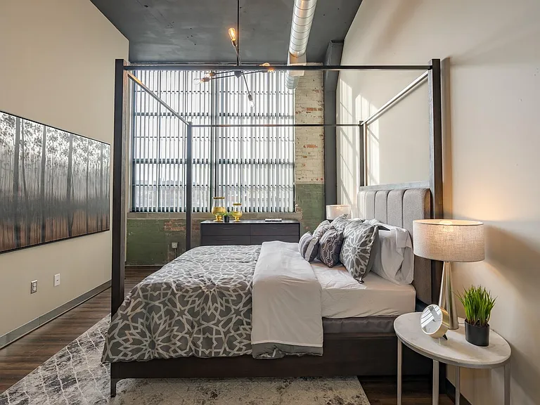 TipTop Apartments — Photo 63