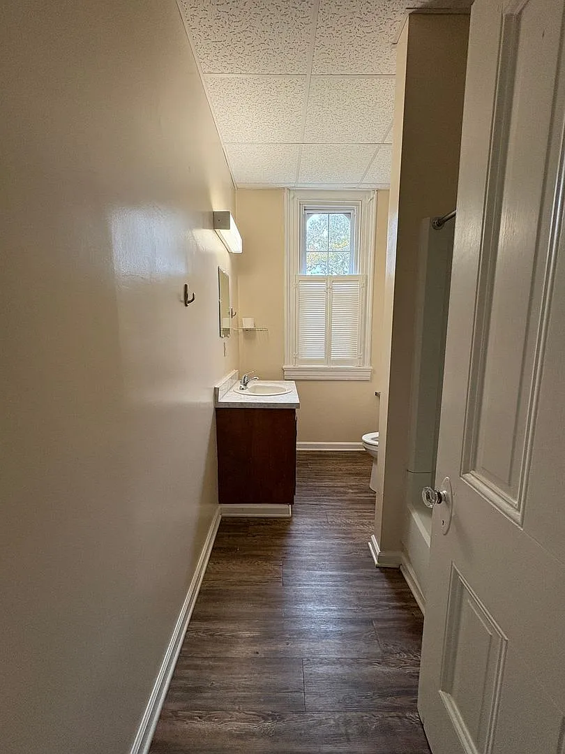 Apartment located inside beautiful historcal home in Lynchburg! — Photo 3