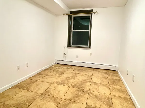 349 Pennsylvan Avenue image 5 of 7