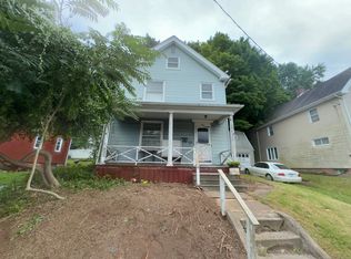 582 Hanover Rd, Meriden, CT 06451