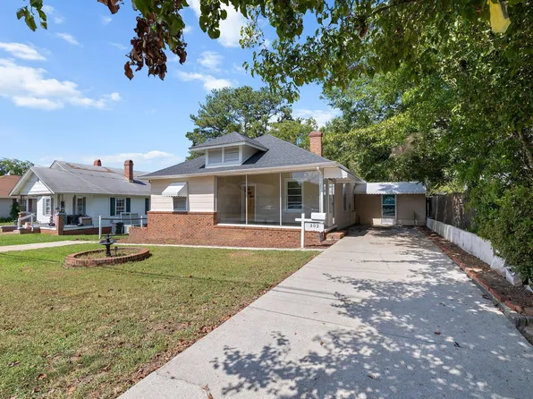 302 W East St, Erwin, NC 28339