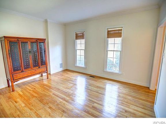 3rd image of 504 Dale Ave