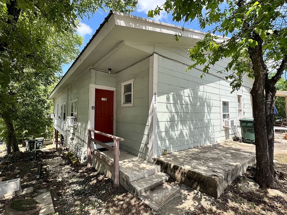 1st image of 324 Moore St #324