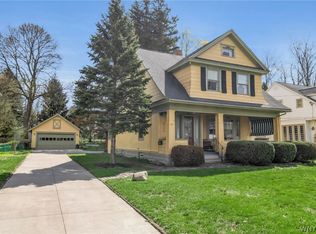 65 Potter Ave, Orchard Park, NY 14127