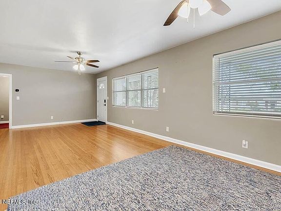 5th image of 773 WREN Road