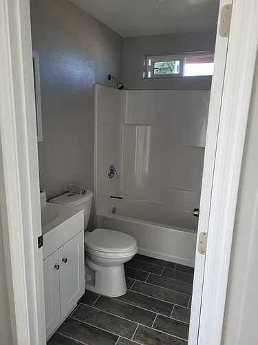 1424 Harding Ct #2 Photo 1
