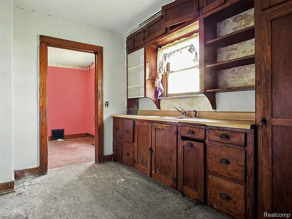 5th image of 3009 Janes Ave