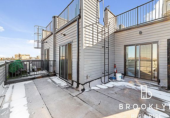 3rd image of 1265 Herkimer St #4B