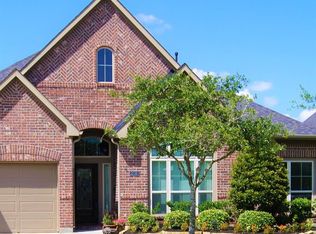2730 Park Oak Ct, Fresno, TX 77545
