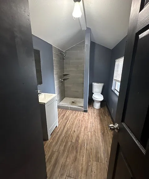 8730 Knute St — Photo 3