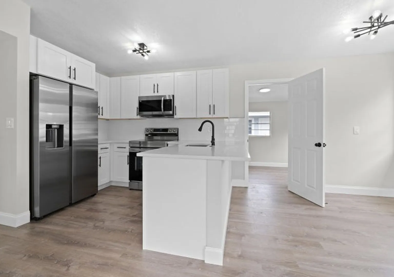 2415 Lewis Road, West Palm Beach (Unincorporated) , FL 33415 - 7131 — Photo 3