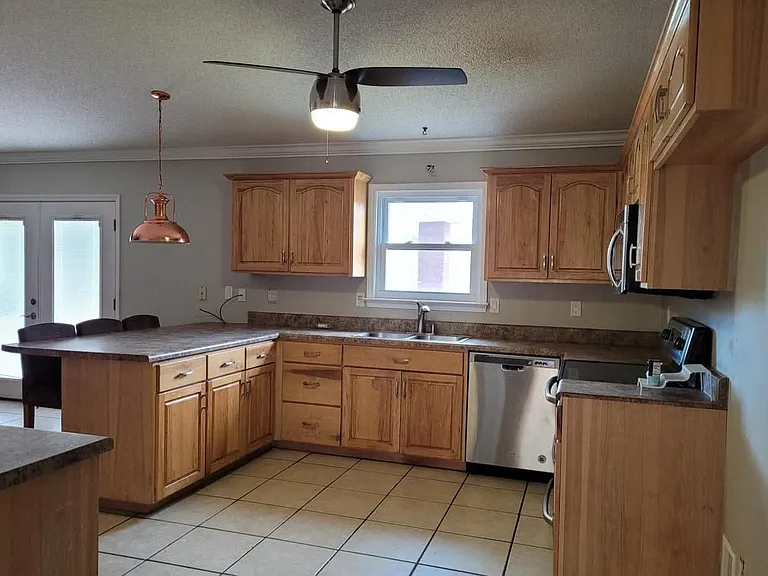 5239 Woodgate Way — Photo 4