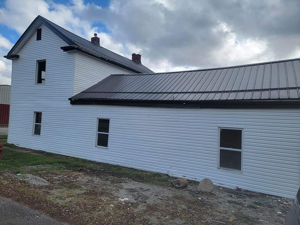 2nd image of 86 Main St