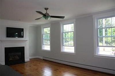 2nd image of 134 High St Unit 3
