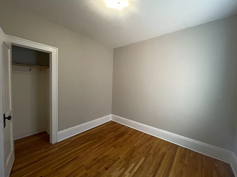 3528 Emerson Ave S #4 — Photo 12