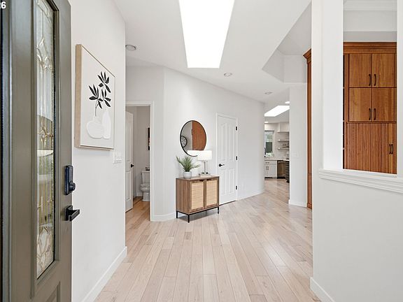 5th image of 1918 NW 45th Ave