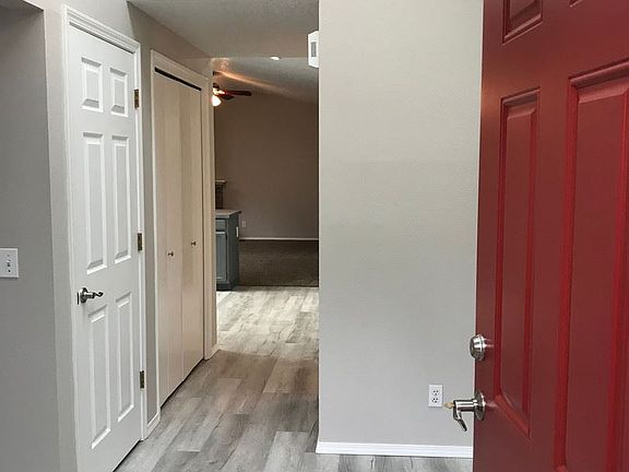 3rd image of 2709 NE 89th Cir