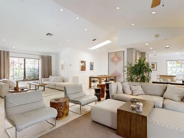 2899 NW 26th Ave, Boca Raton, FL 33434