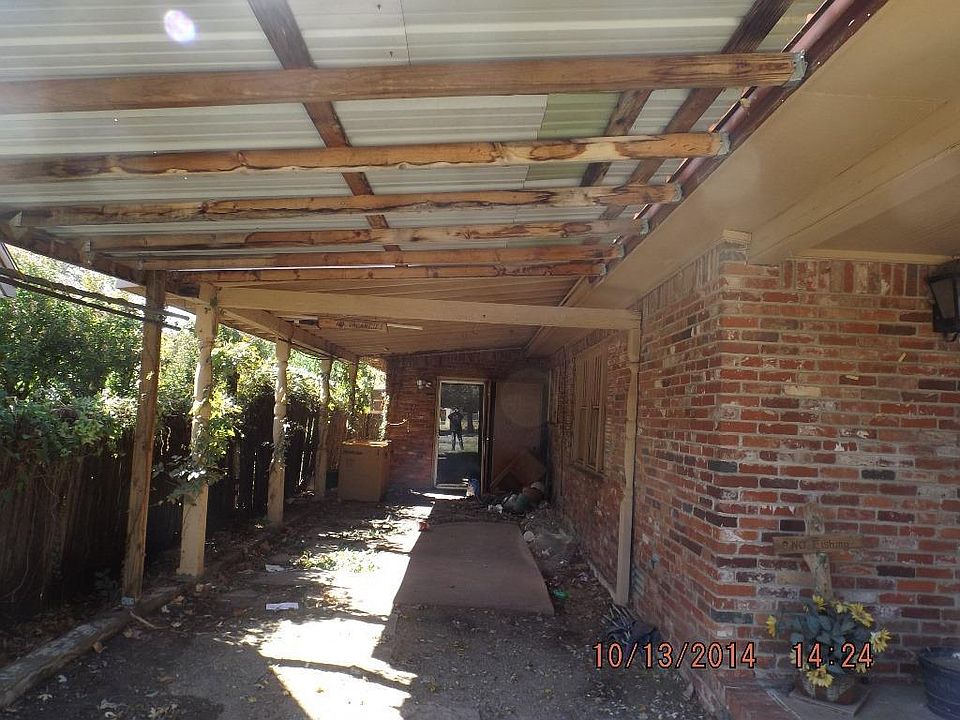 2nd image of 313 N Randlett St
