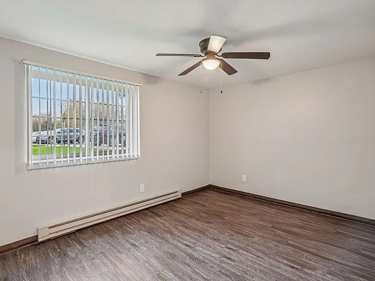River Raisin Apartments — Photo 7