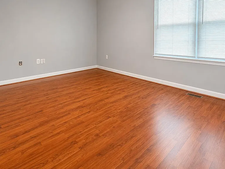 206 Mountain View Ct — Photo 8