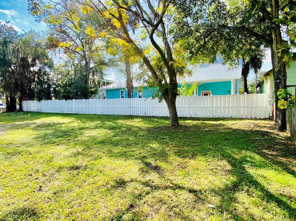 Commercial Building New Smyrna Beach Real Estate 5 Homes For Sale Zillow