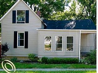 530 N Monroe St, Lapeer, MI 48446