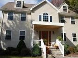 41 Grogan Ave, Quincy, MA 02169