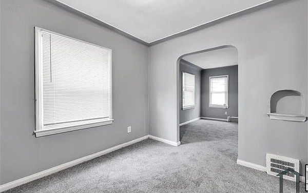 18148 Heyden St, photo 8