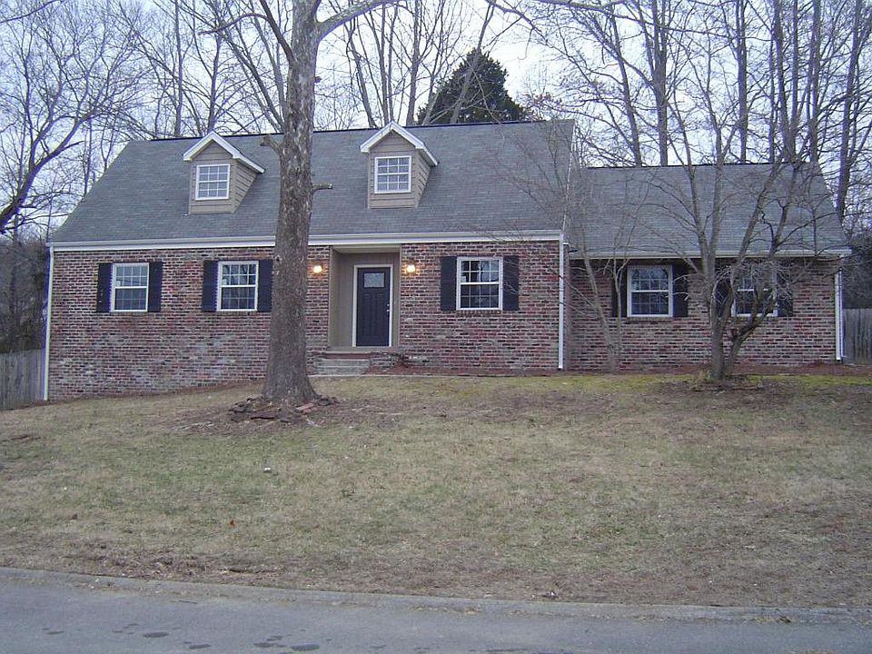 1st image of 10205 Julie Ln