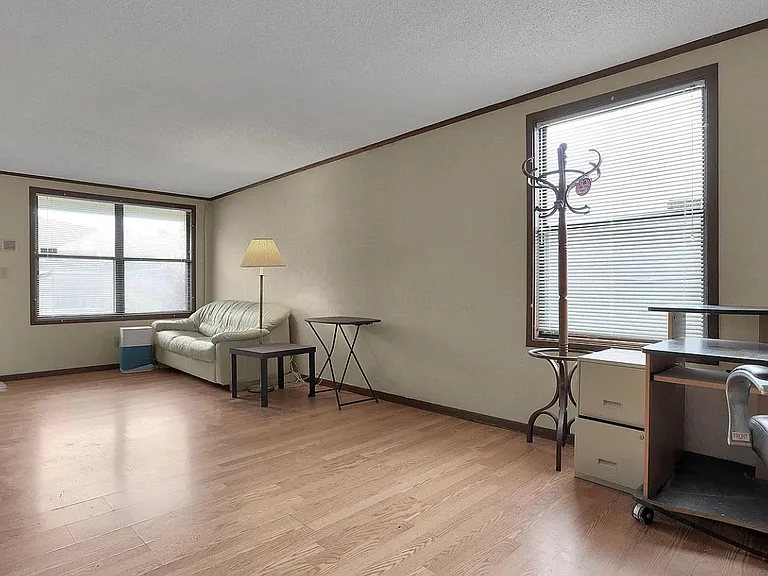 5834 Leafapple Ln — Photo 4