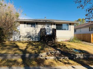 5210 S 53rd Ave, Ponoka, AB T4J1H1