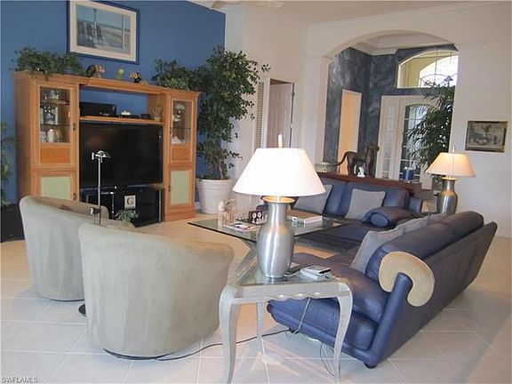 5th image of 10040 Ginger Pointe Ct