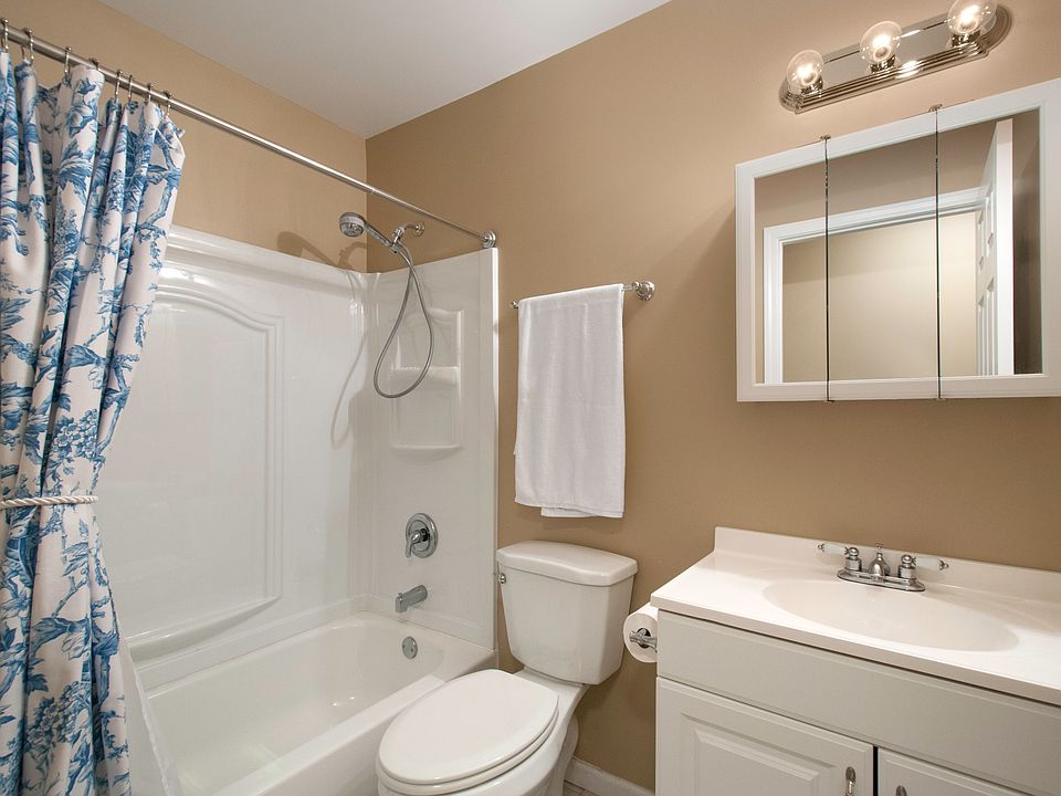 1st image of 7361 W Hickory Creek Dr