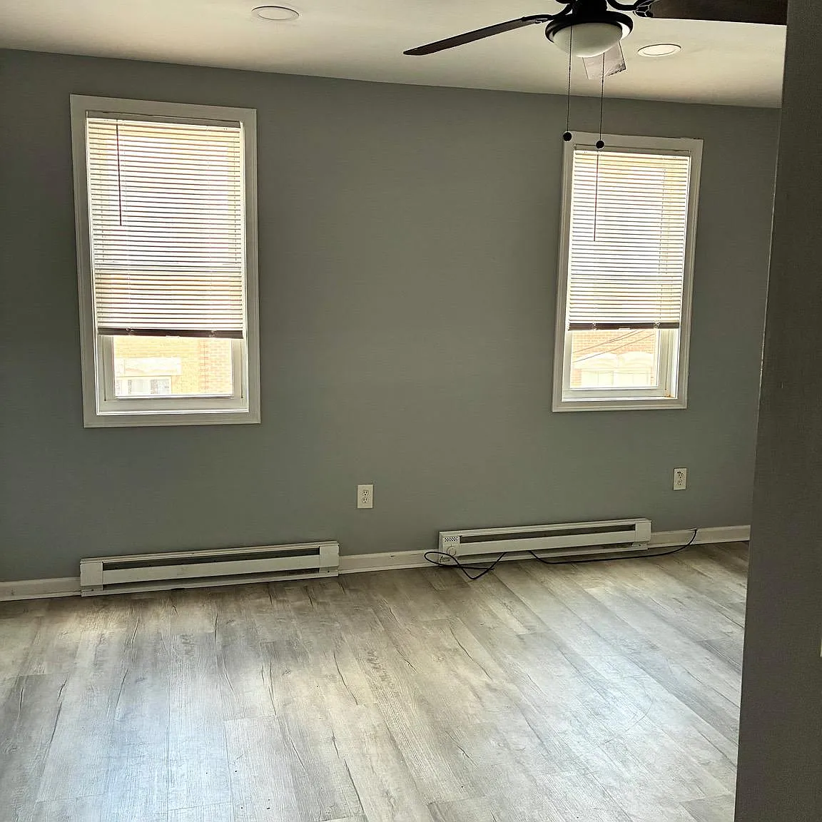 1 bed, 3840 sqft, $1,000 — Photo 2