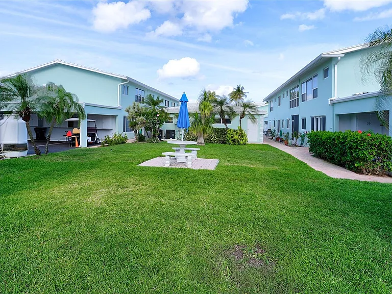 5400 N Ocean Blvd #32 — Photo 1