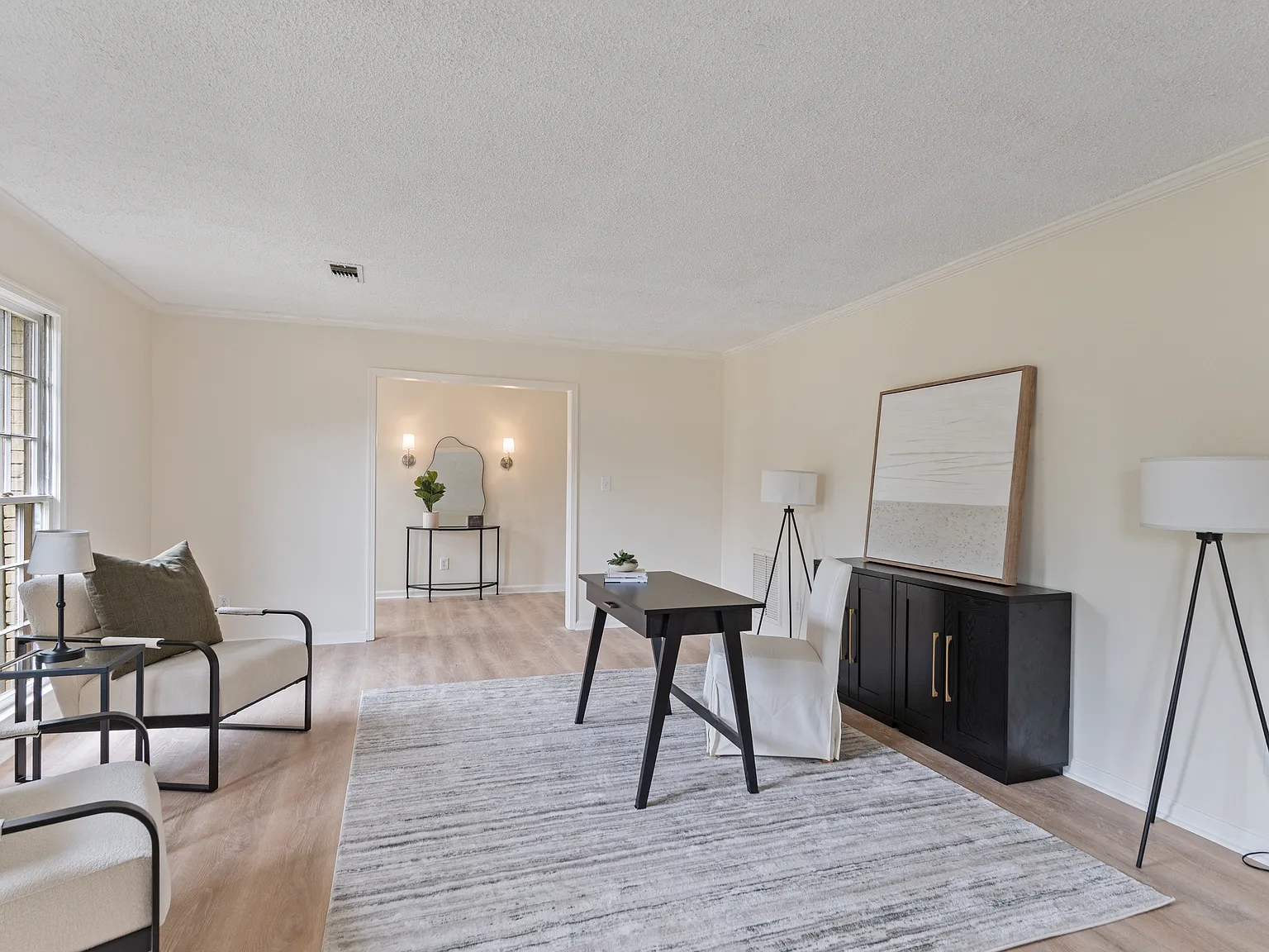 2451 Belcher Drive — Photo 4