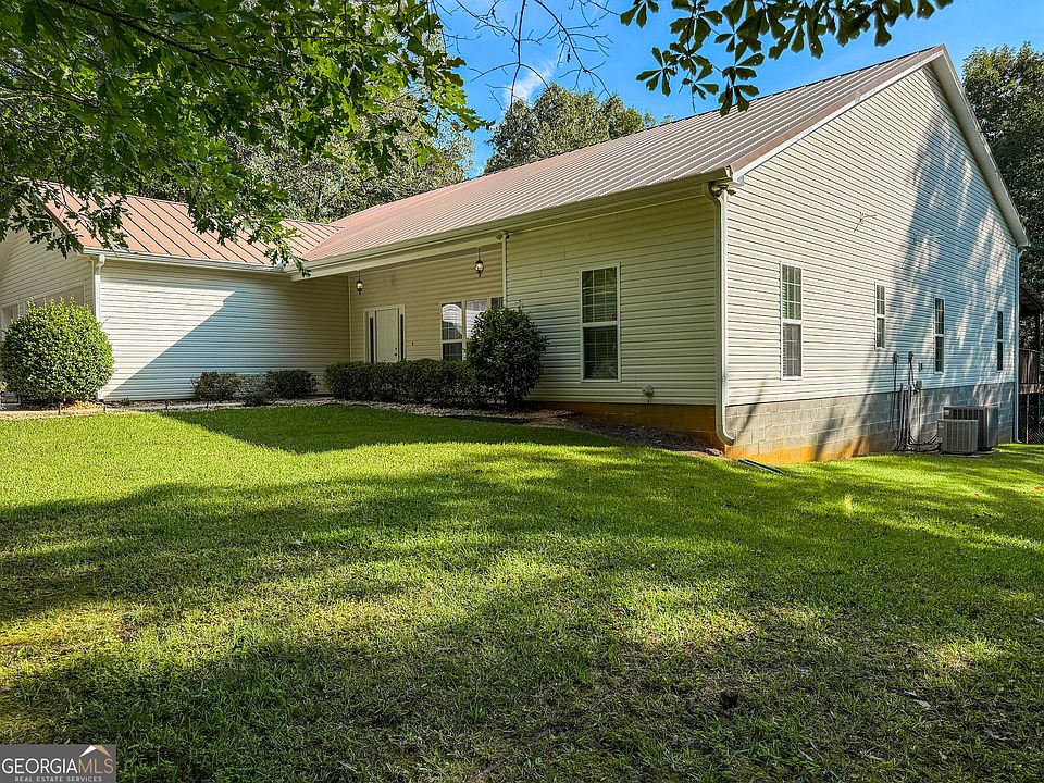 1st image of 1709 Poplar Ridge Rd