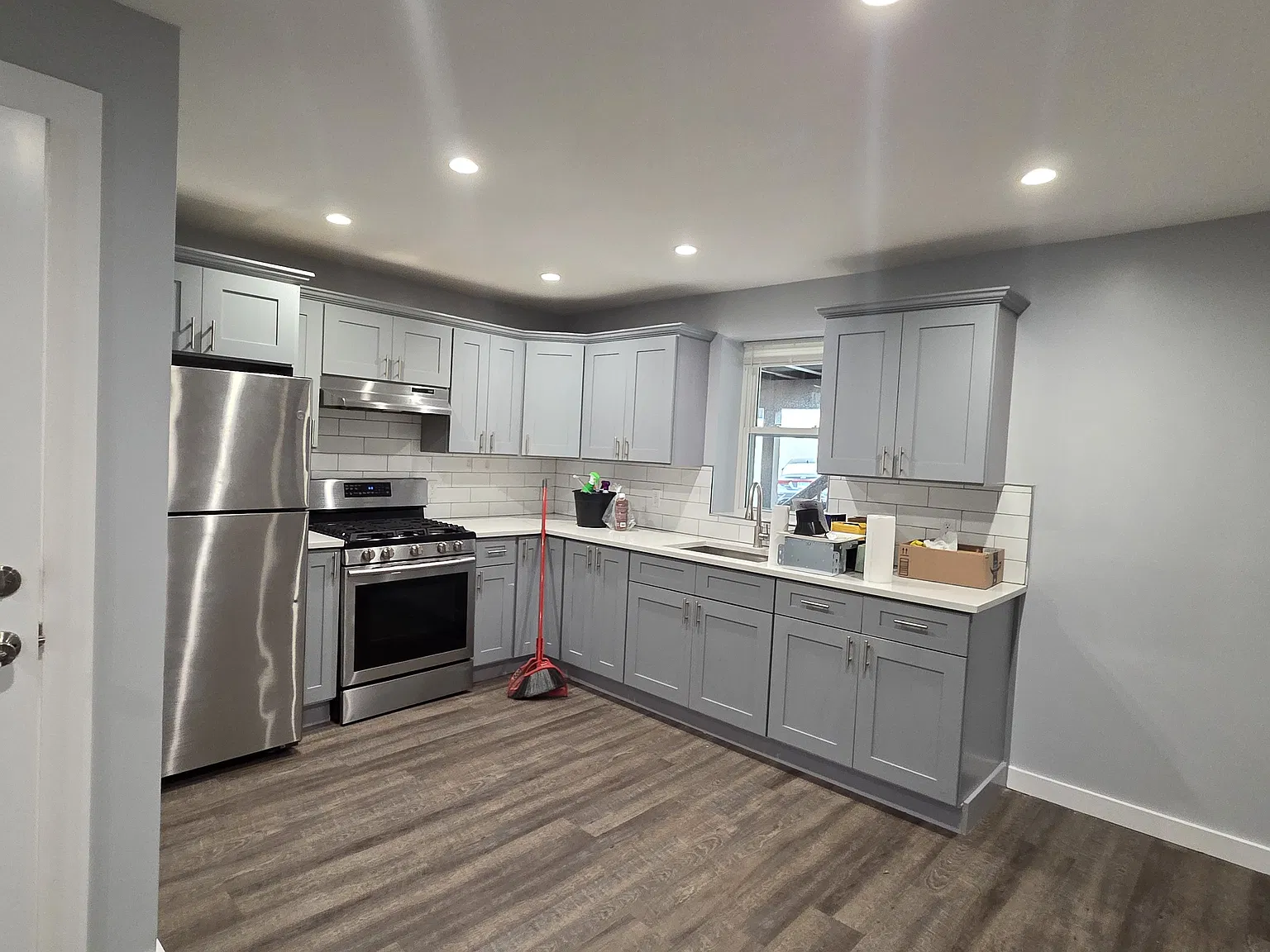 2 bed, 800 sqft, $2,900 — Photo 4