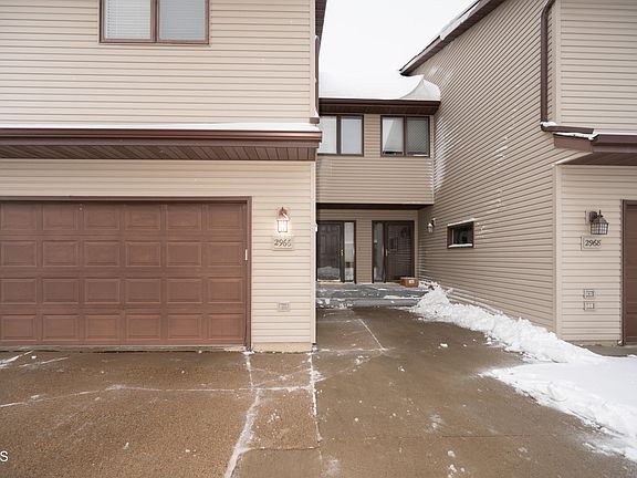 3rd image of 2966 Ontario Ln