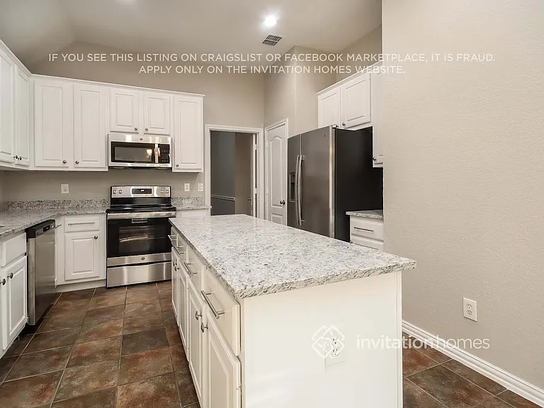 2821 Alcot Ln — Photo 8