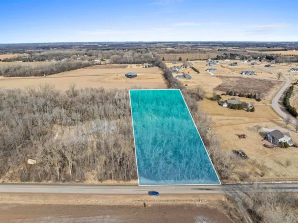5508 Lasley Point Rd, Winneconne, WI 54986